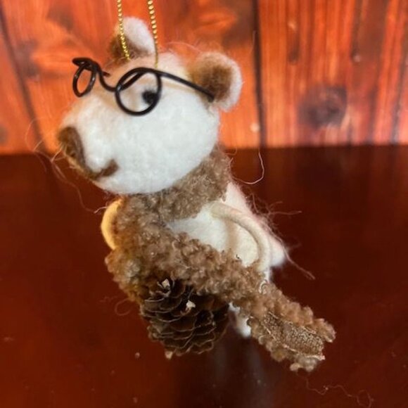 Felt white Mouse Christmas Ornament With Glasses & Pinecone scarft hanging loop‎ - Picture 4 of 5